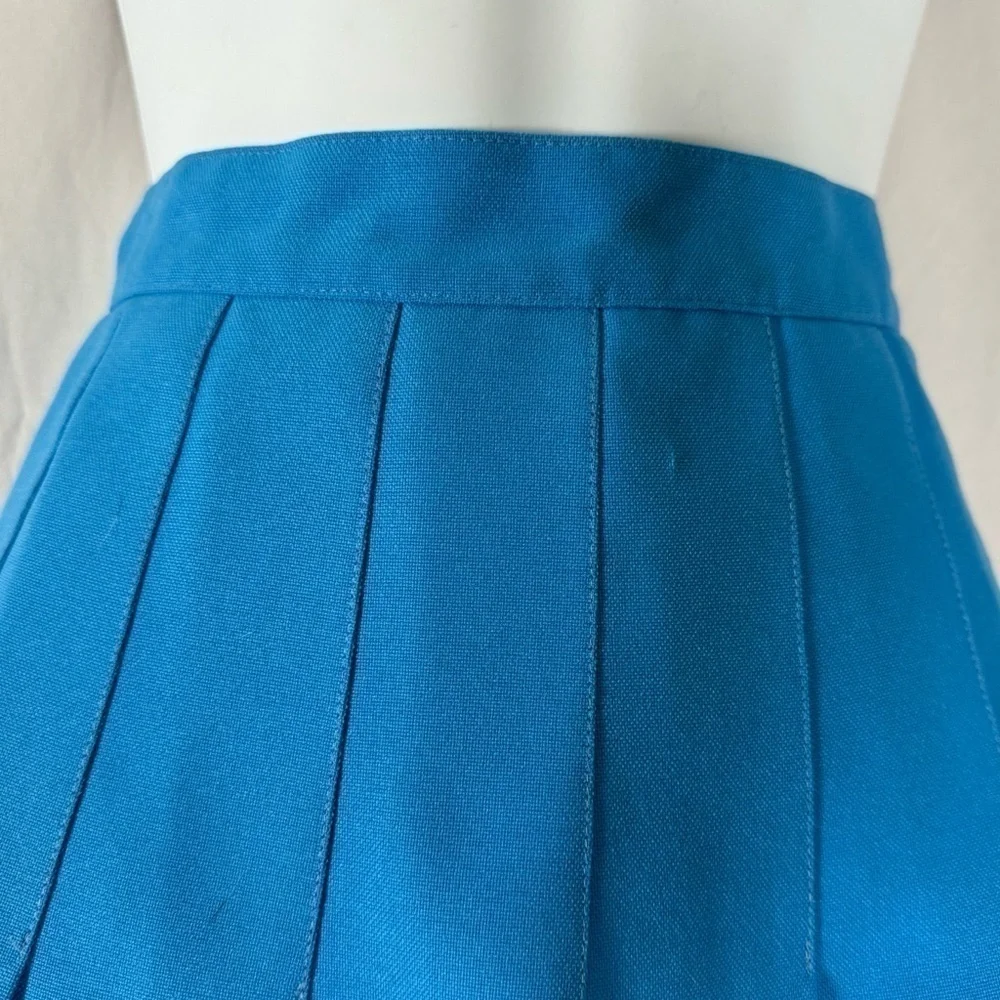 80’s Vintage ‘Heads’ Blue Pleated Tennis Skirt